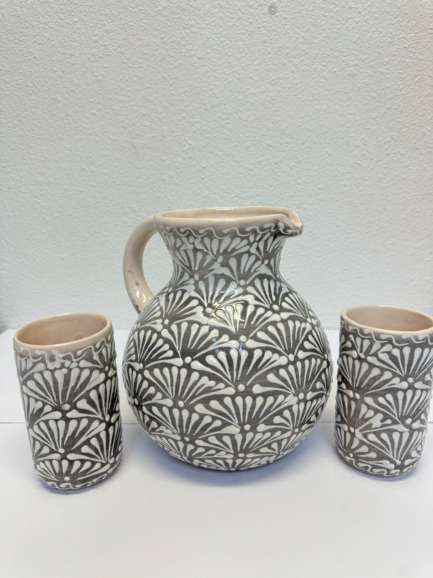 Mexican hand made pottery agua fresca jar and cup set, juego de jarra y vasos.