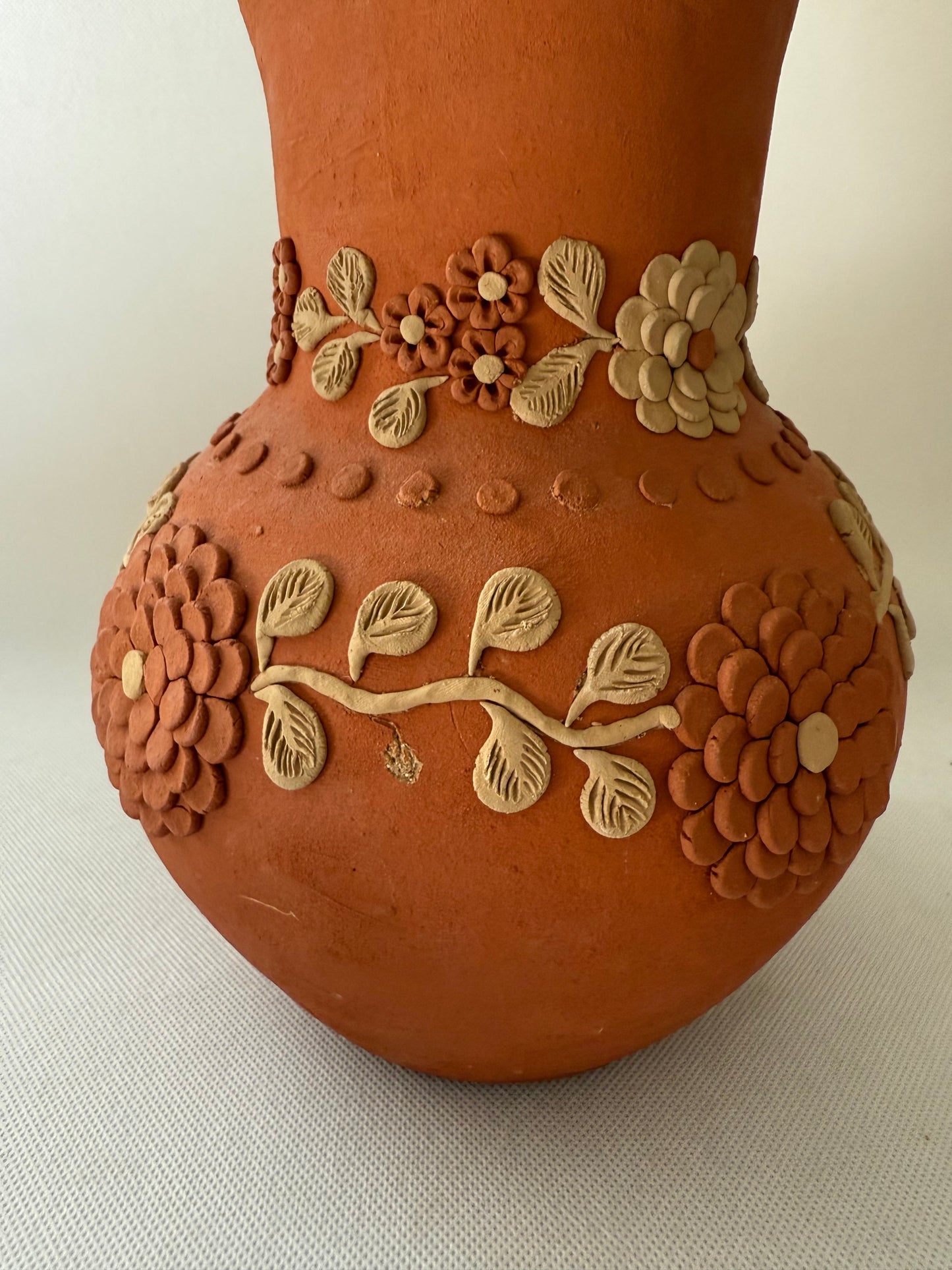Velasco Oaxaca Pottery Vase Flower Vase Florero Barro Rojo Clay Filigrana Clay Embroidery