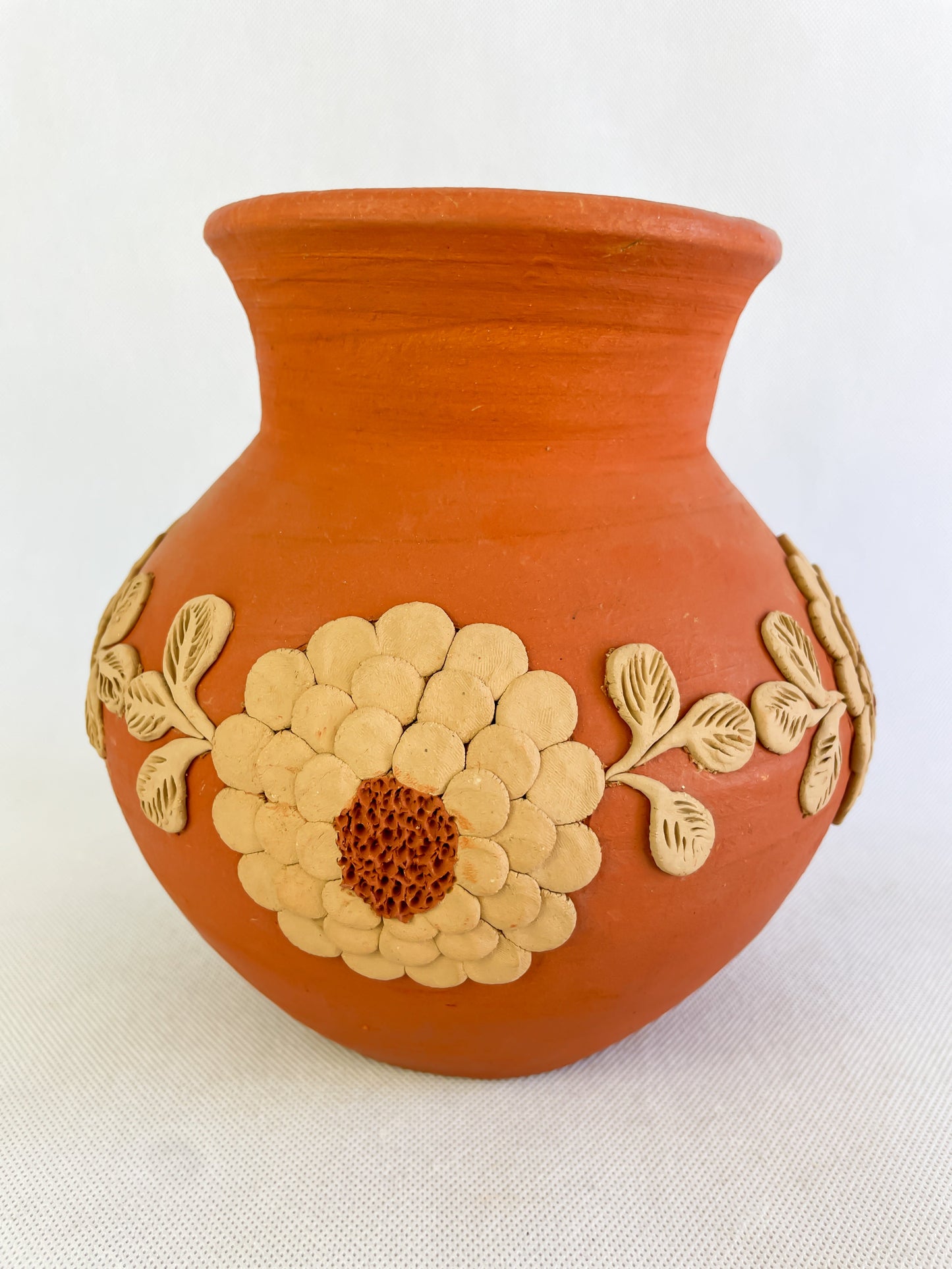 Velasco Oaxaca Pottery Vase Flower Vase Florero Barro Rojo Clay Filigrana Clay Embroidery