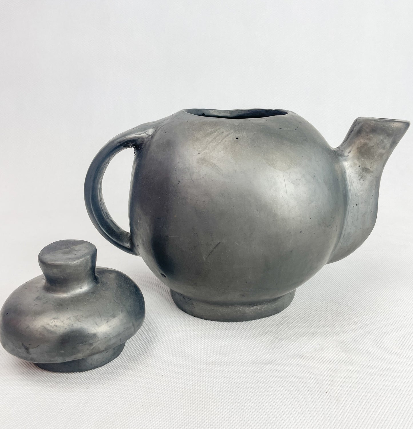 Oaxaca Black Clay Oaxaca Tea Pot – Tetera de Barro Negro