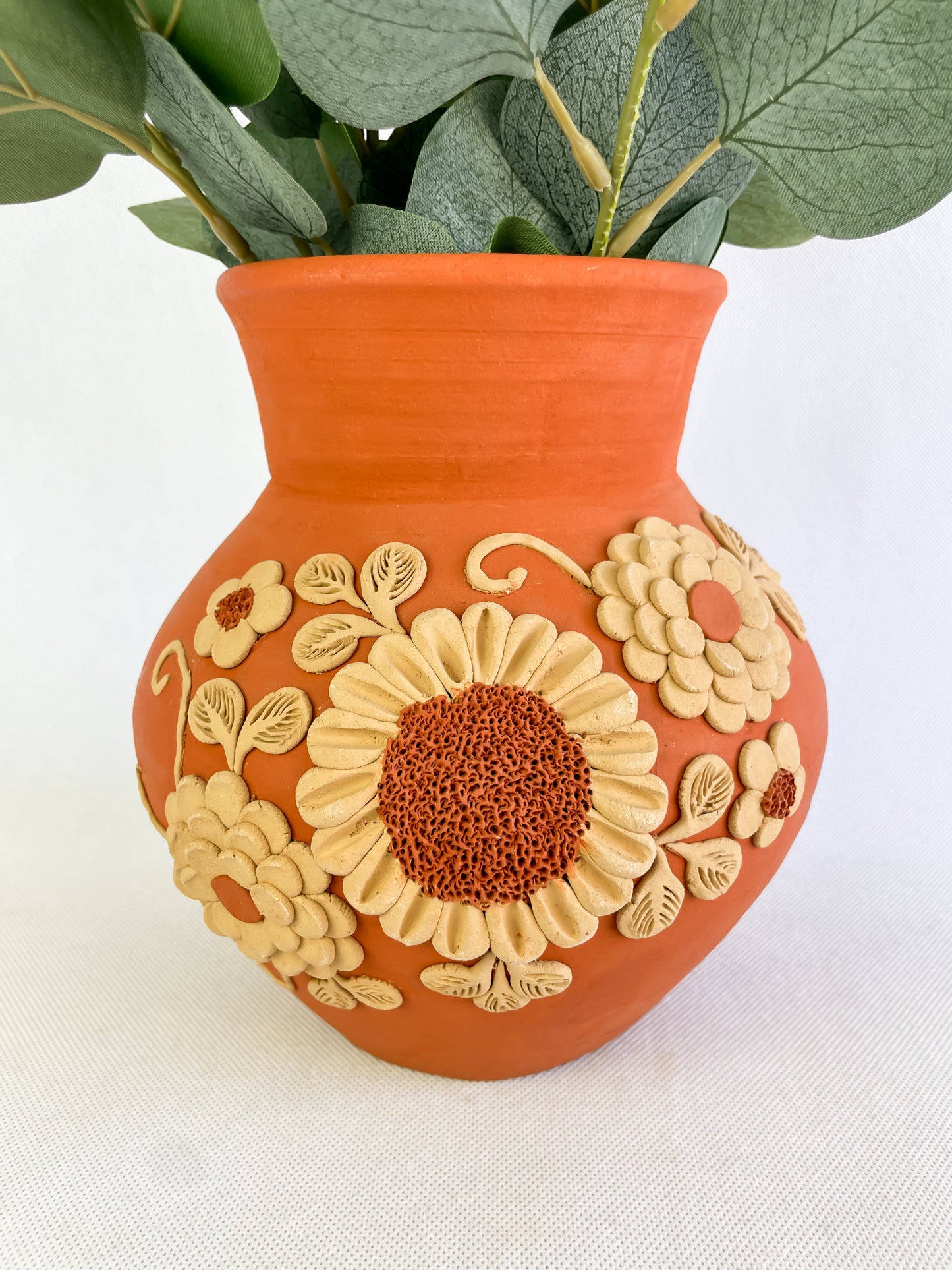 Velasco Oaxaca Pottery Vase Flower Vase Florero Barro Rojo Clay Filigrana Clay Embroidery