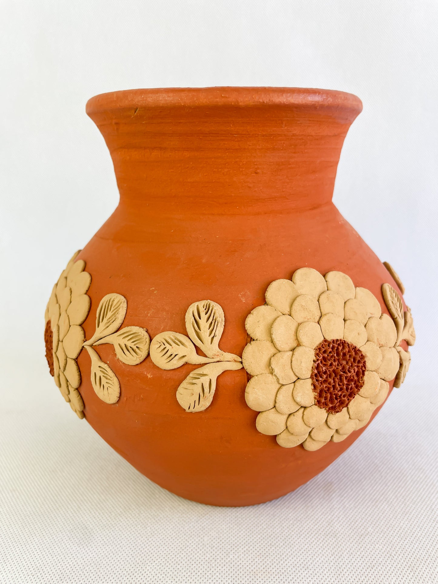 Velasco Oaxaca Pottery Vase Flower Vase Florero Barro Rojo Clay Filigrana Clay Embroidery