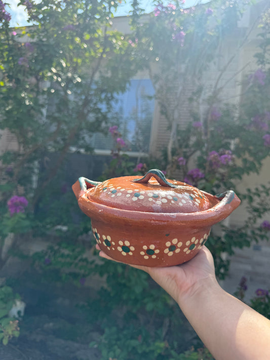 Handmade traditional small mexican 7” casserole with lid - cazuela de barro con tapa chica